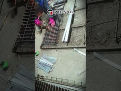 プラスチック床格子