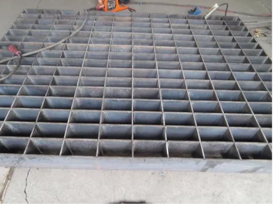 Welded Swaged Pressure Locked Metal Serrated Steel Grating Plate