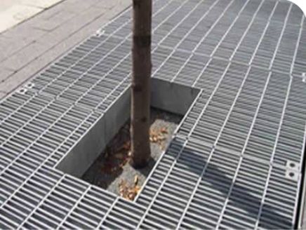 耐久性のある鉄格子デザインのプレミアムツリープールカバー