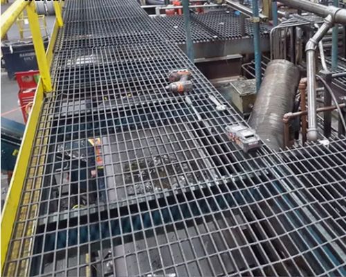 Hot DIP Galvanized Steel Grating Stair Tread with Square Grid for Trench Drain and Good Drainage