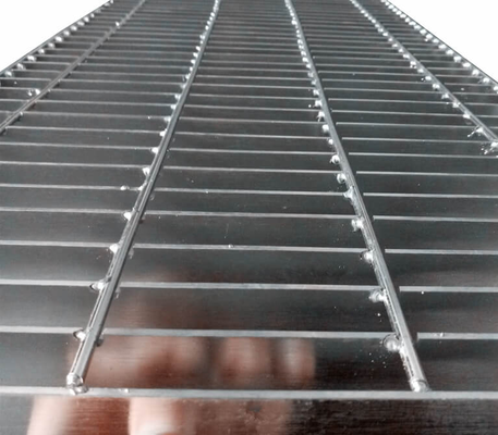 Welded Stainless Steel Bar Grating for Sanitary and Corrosion Resistant Environments