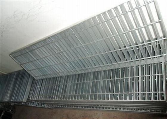 高性能のフレーム25 x 5が付いている鋼鉄格子の下水管カバー忍耐棒