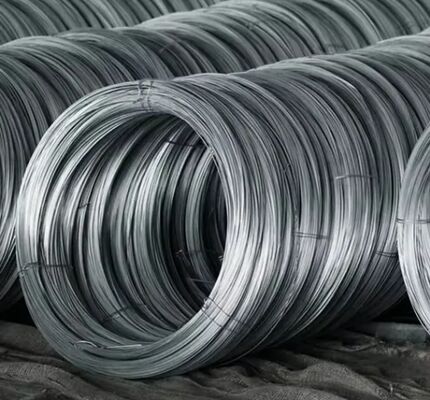 低炭素鋼Q195と30〜60g/m2の亜鉛コーティングで,建設および結合のための熱浸しガルバン化鉄線