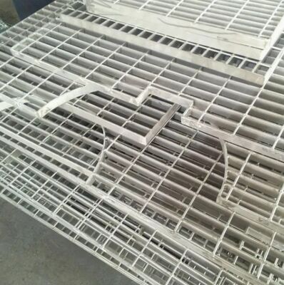 安全網の適用のための最大負荷容量と長期耐久性を持つ重型鋼格子